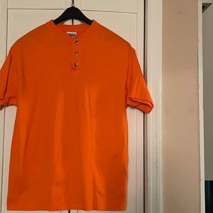 🌻Gently worn Basic Edition Men’s Orange Shirt